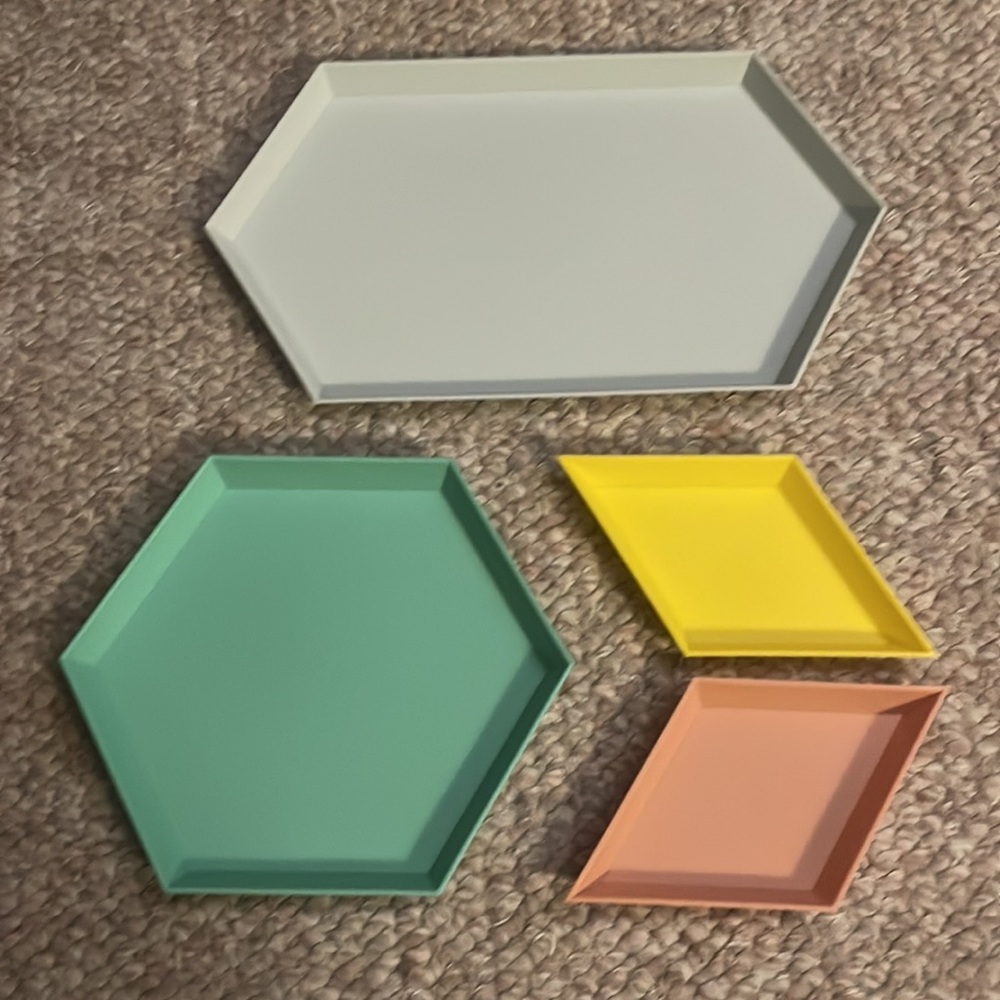 Geometric tray - Picture 2 of 2